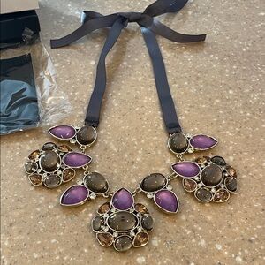 Avon Opulent Clusters Ribbon Statement Necklace In Original Box